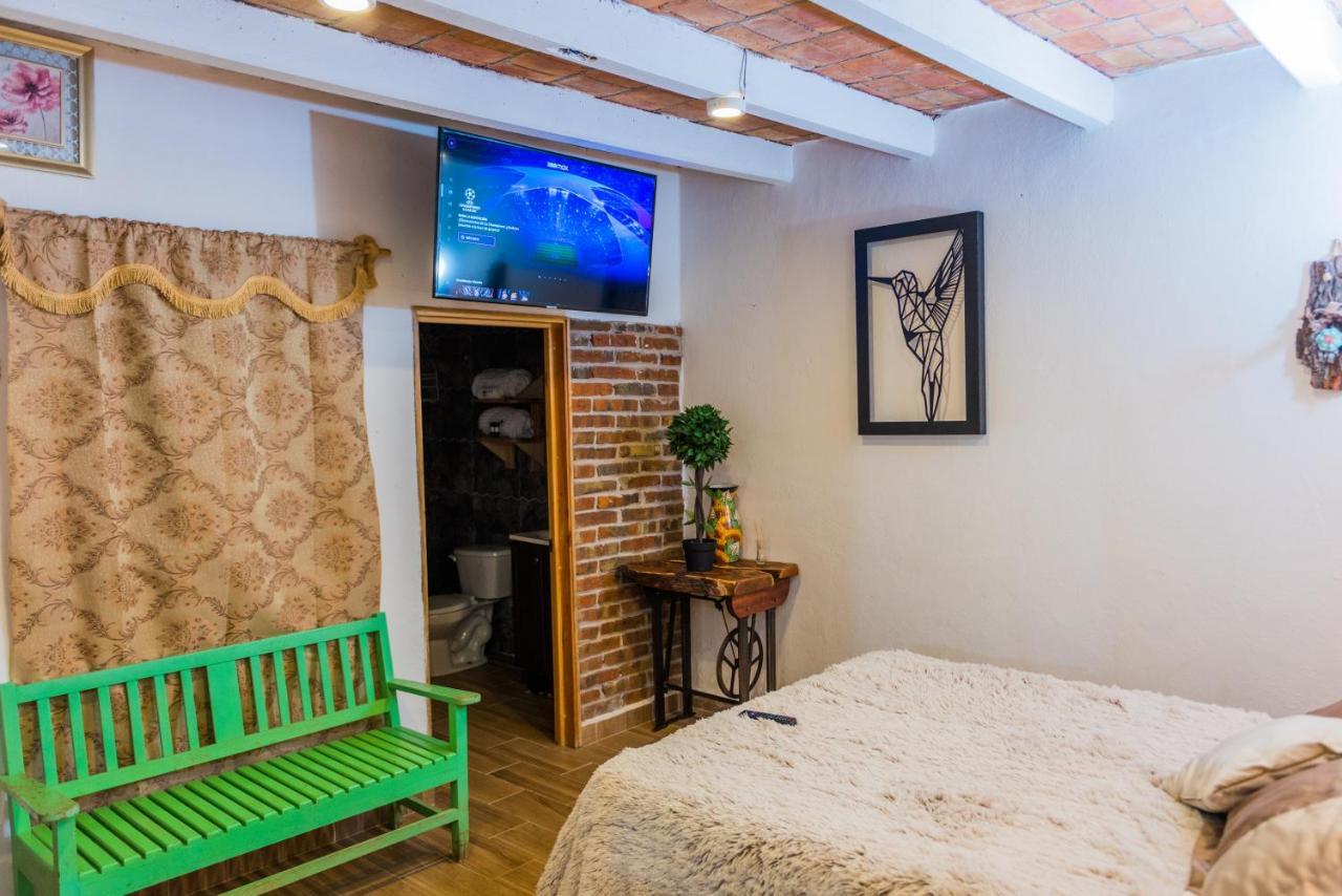 Hotel Colibri Pozos  外观 照片